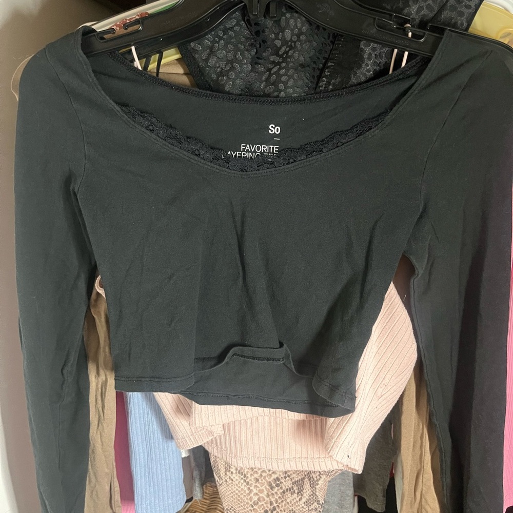 black cropped